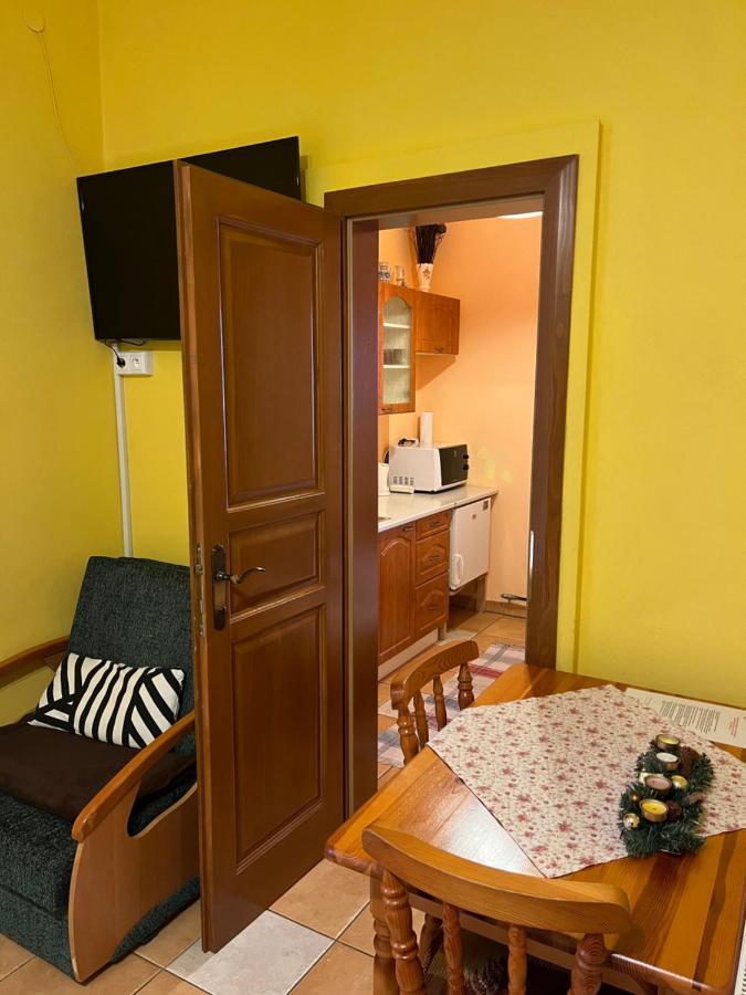 Villa Victoria Penzion Liptovsky Jan Ngoại thất bức ảnh